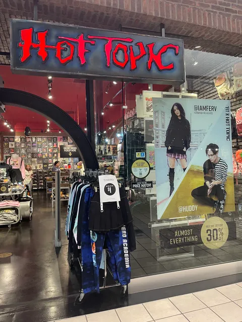Hot Topic