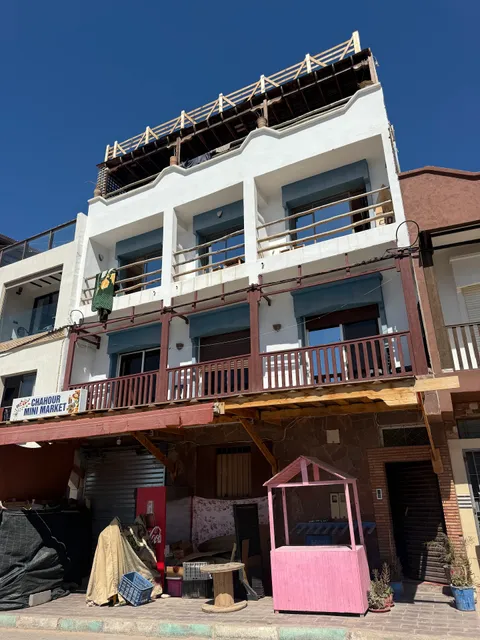 IGGYBAY IMSOUANE SURF CAMP