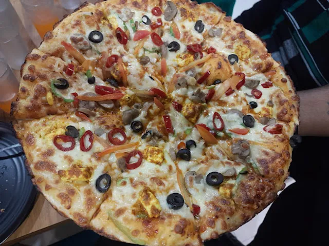 Neopolitan Pizza Lunawada