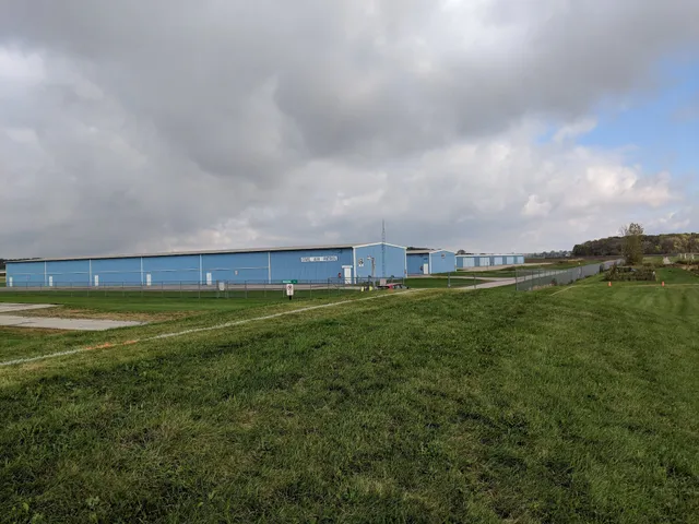 Custer Airport - KTTF