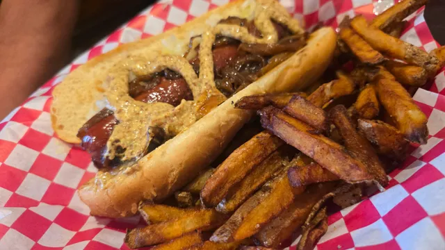 Goat Lab Red - Fayetteville