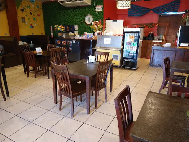 Los 2 Compadres Reyna's Restaurant