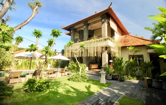 VILLA IBU