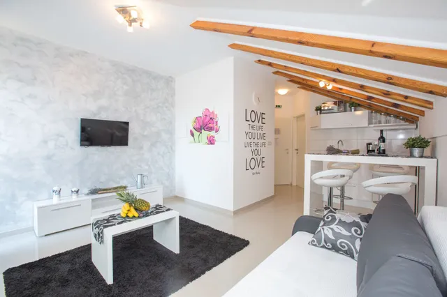 Overwhelming Mediterranean Sunset Apartments