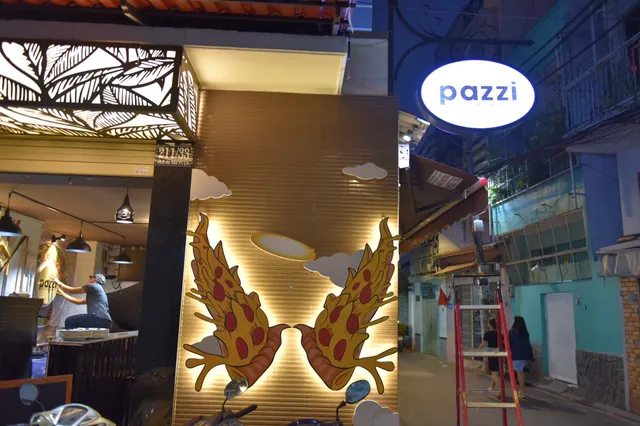 Pazzi Pizza