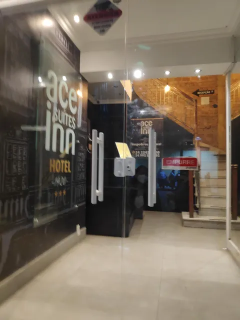 Anexo suítes no centro para locação