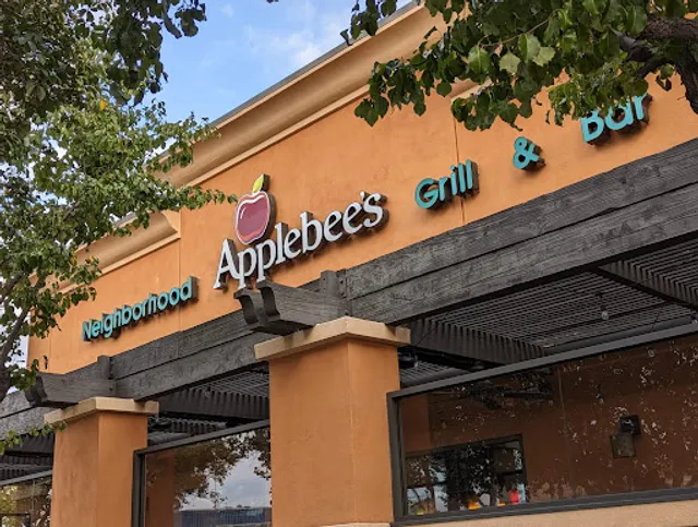 Applebee's Grill + Bar