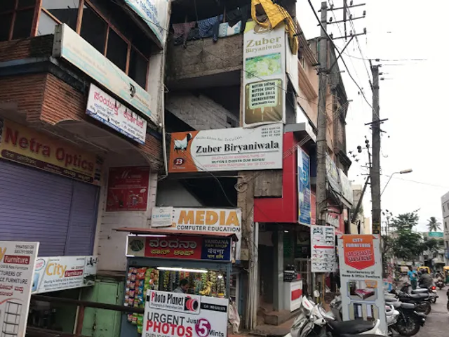 Zuber Biryaniwala- Kaktives