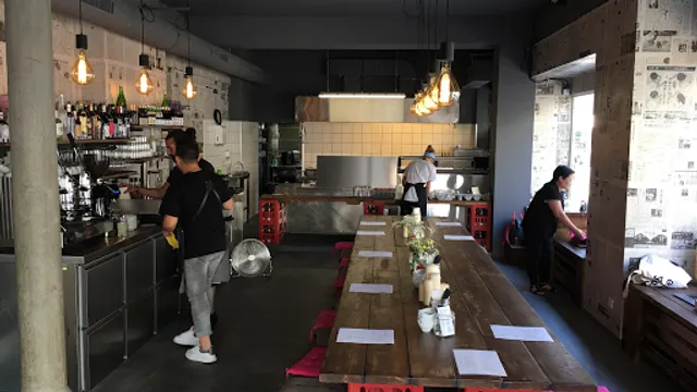 SAM - sushi and meat