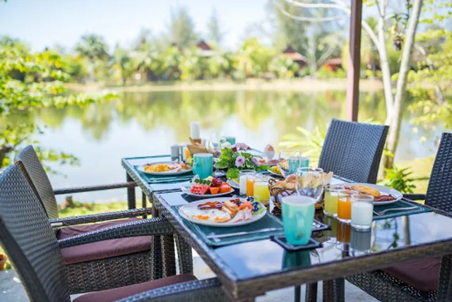 In the Park Restaurant ร้านอาหารกลางสวน