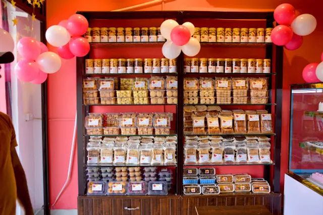 Mr. COCO Bakery, Rampur Road, Haldwani