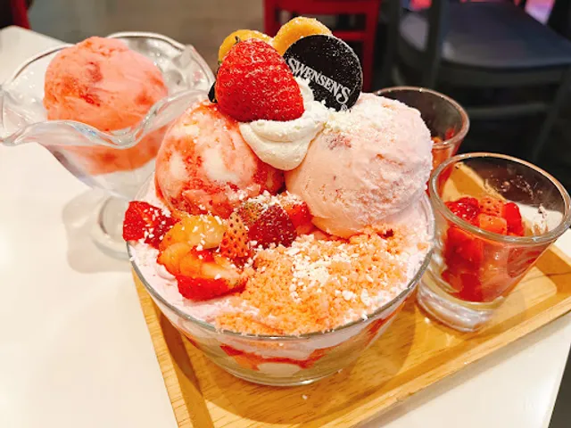 Swensen's Center One