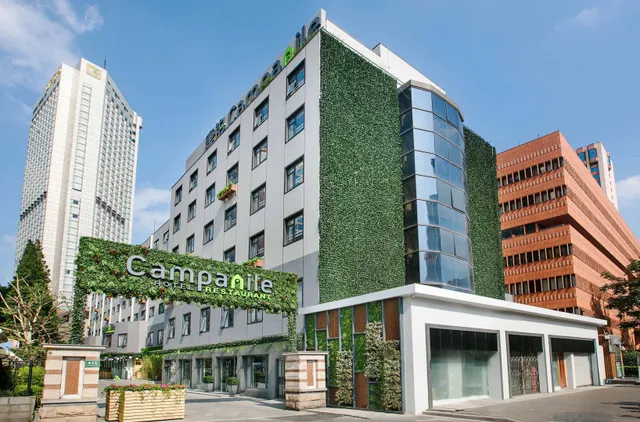 Shanghai Jingan Campanile Hotel