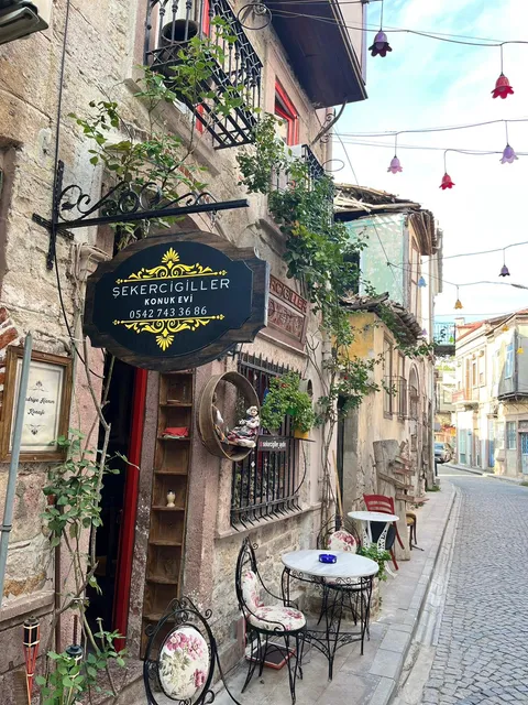 SEKERCİGİLLER konuk evi