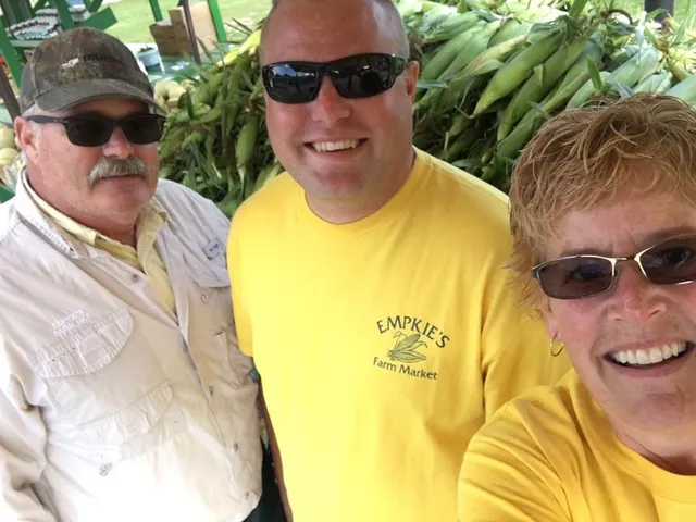 empkie's farm market