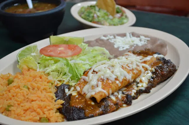 Magos Tacos & Tamales 2