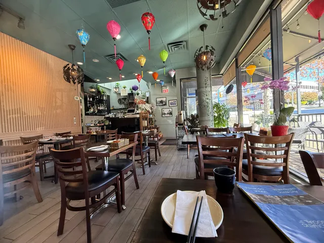 Phonatic Social Restaurant