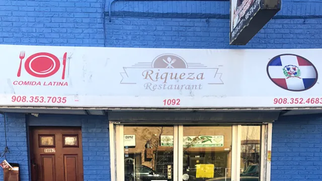 EQUIS Pica Pollo (Elizabeth)