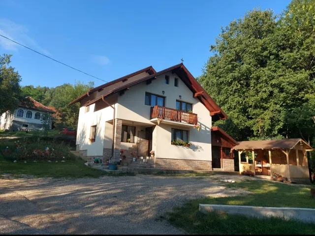 Casa Happy Family Bran