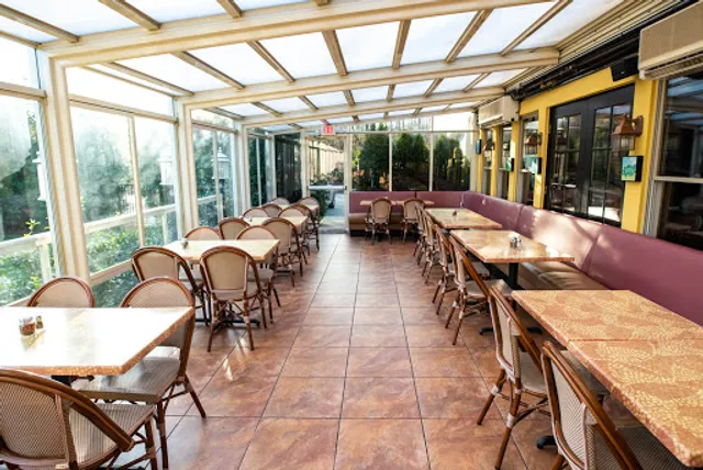 Roxanne's Brick Oven Pizza