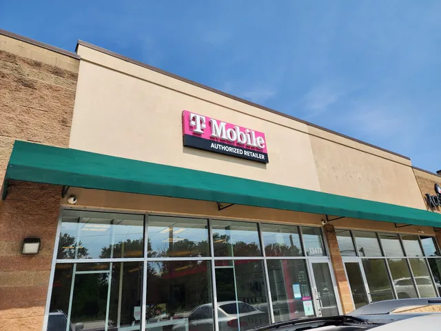 T-Mobile Authorized Retailer