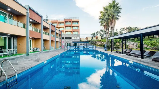 Suandsu Resort & Hotel