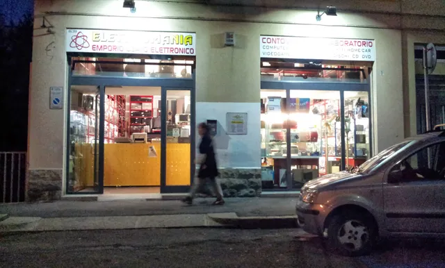Elettromania emporio usato elettronico e laboratorio