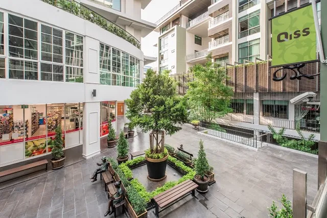 QiSS Residence by Bliston