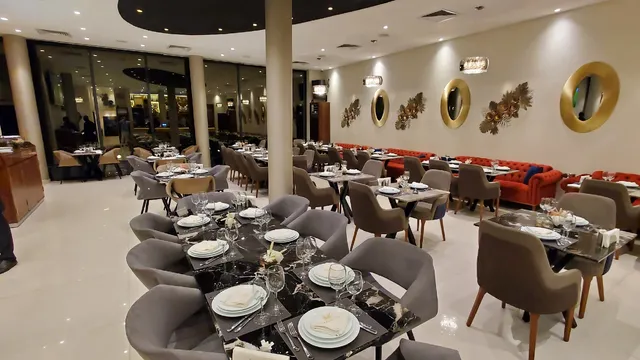 LA MARQUISE RESTAURANT