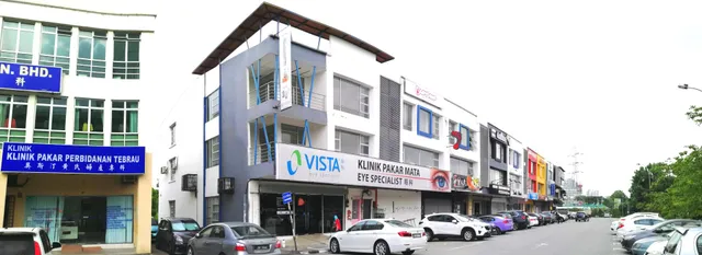 VISTA Eye Specialist Mount Austin, Johor Bahru | LASIK, Cataract Eye Surgery Malaysia