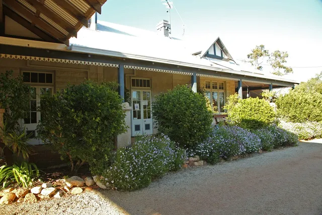 The Old Convent Dalwallinu Guest House - Accommodation