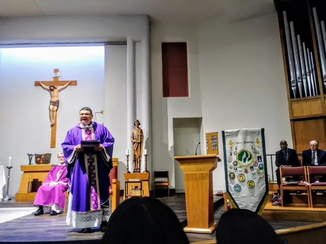 St Helena Catholic Church