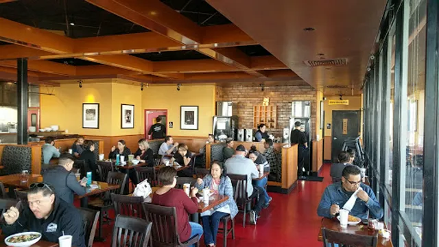 Pei Wei Asian Kitchen