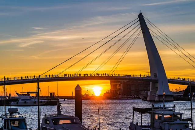Tamsui Fisherman's Wharf