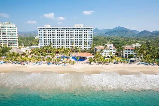 Barceló Ixtapa Beach Resort