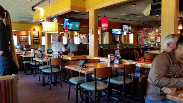 Applebee's Grill + Bar