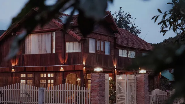 Yu N’ Sieng Đà Lạt