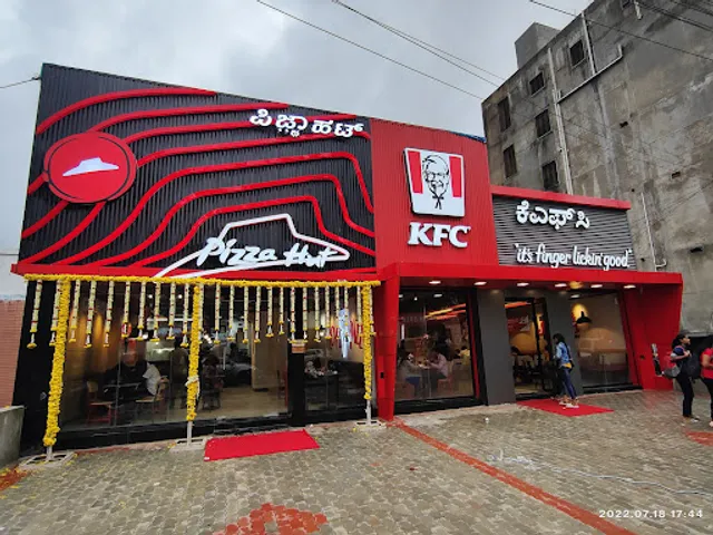 Pizza Hut | BM Road, Hassan