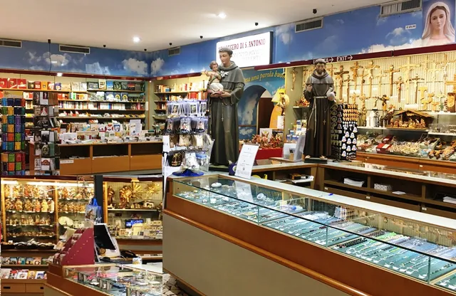 Negozio del Santo