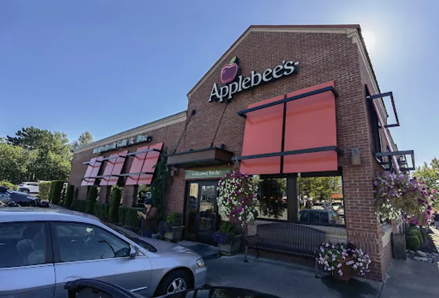 Applebee's Grill + Bar