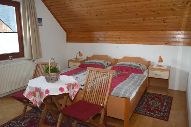 Alenka Varl Apartmaji