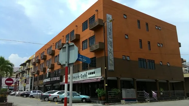 Hotel Hallmark Leisure