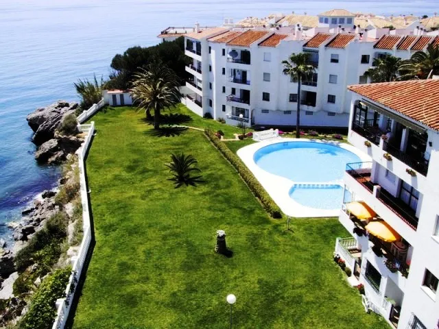 Las Palmeras Apartments Nerja