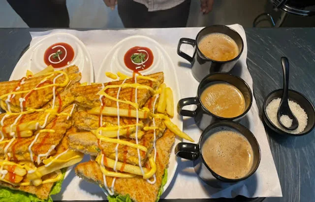 MAD OVER SPICES - India's No.1 Restaurant in Chandigarh | Best Buffet in Chandigarh