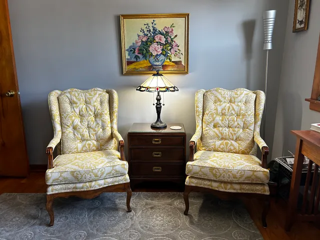 A Quality Upholstery LTD