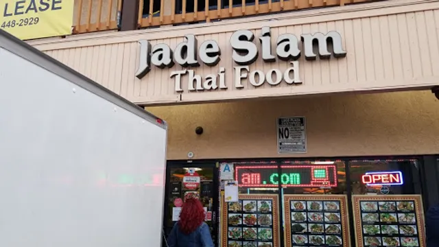 Jade Siam