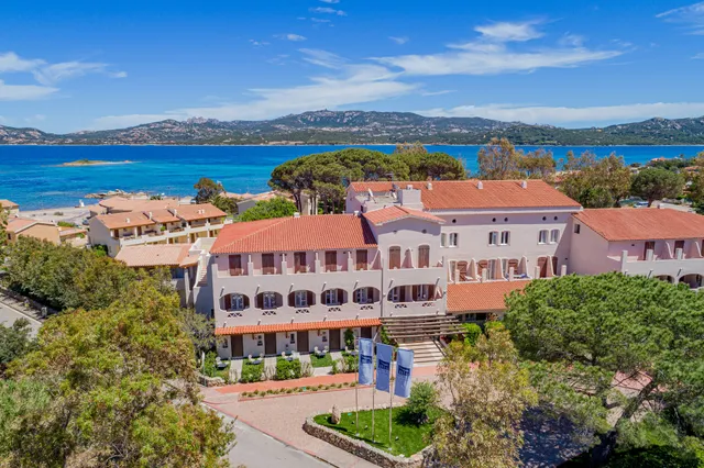 Blu Hotel Laconia Village