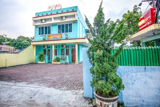 OYO 796 Penginapan Fergael