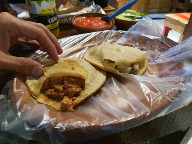 Doña María Gorditas y Burritos