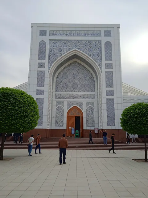 Пул емас ота жоме масжиди